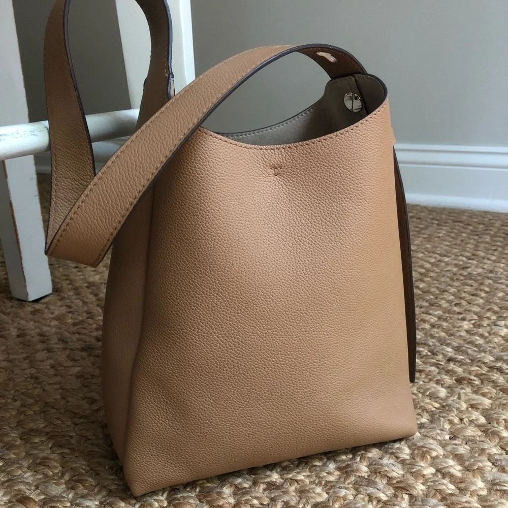 Tory Burch Small Hobo Bag in Tiramisu.